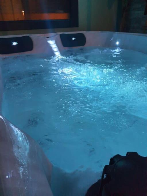 Superbe Appartement Avec Jacuzzi Et Exterieur Perpignan Zewnętrze zdjęcie