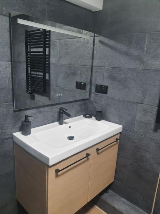 Superbe Appartement Avec Jacuzzi Et Exterieur Perpignan Zewnętrze zdjęcie
